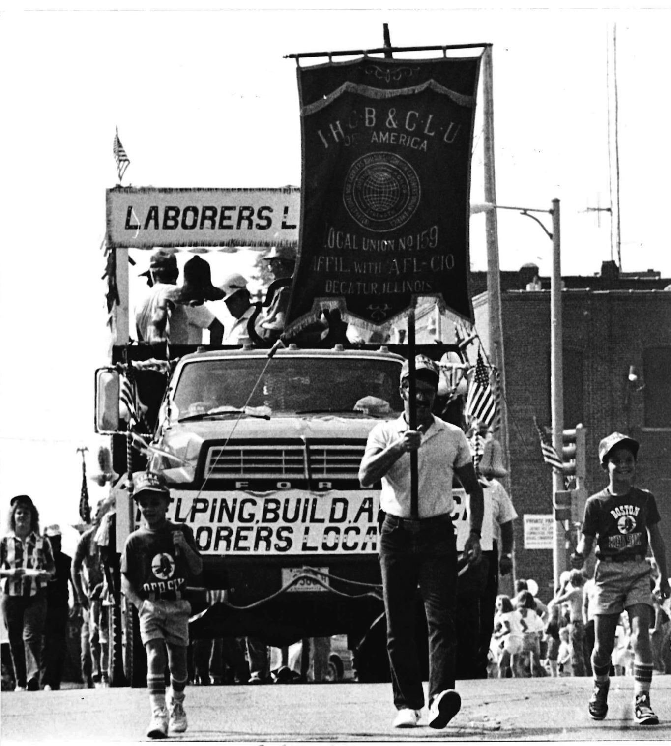 Union members march